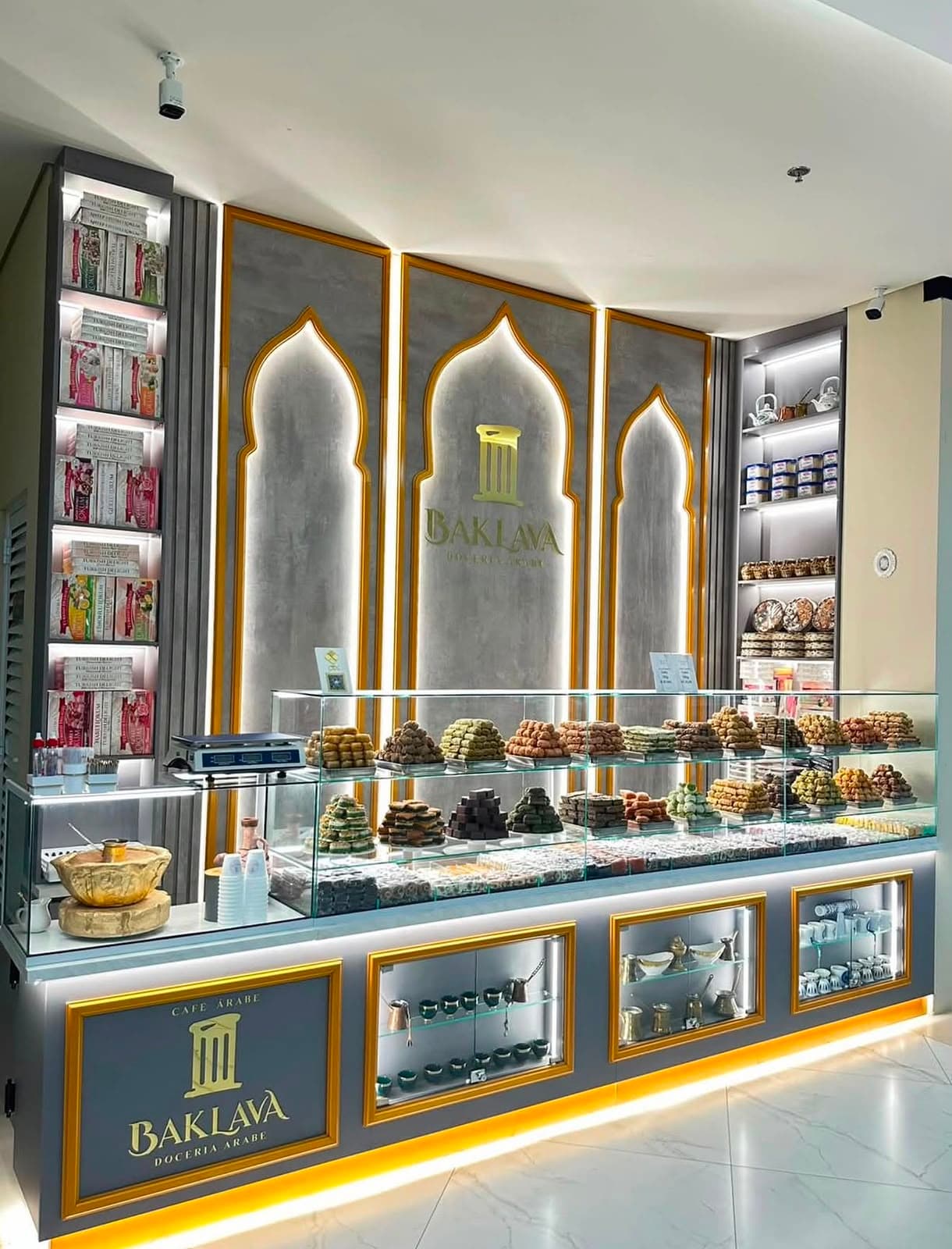 Loja Baklava Doceria Árabe no Shopping Dubai