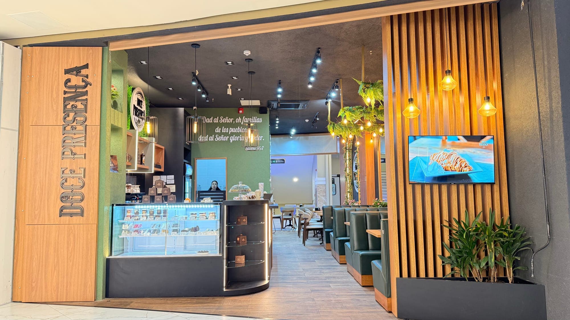 Loja Doce Presença no Shopping Dubai