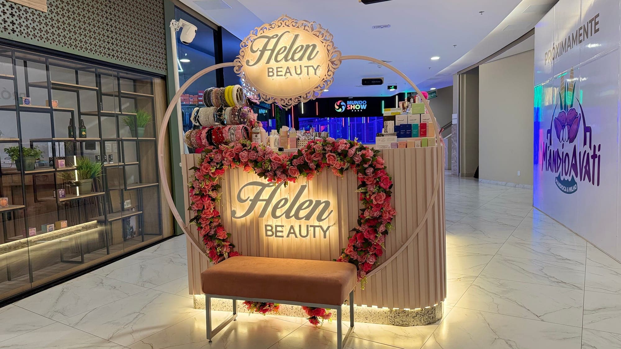 Capa da loja Helen Beauty gondola