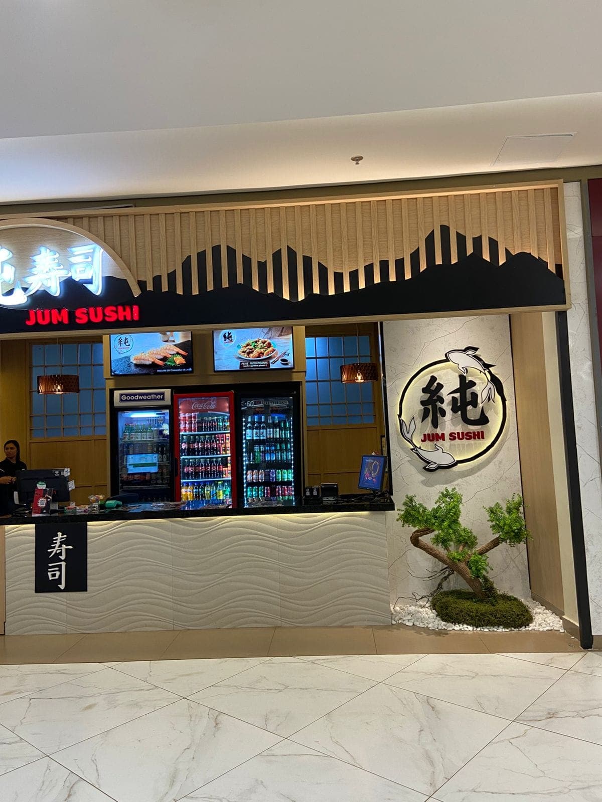 Loja Jum Sushi no Shopping Dubai