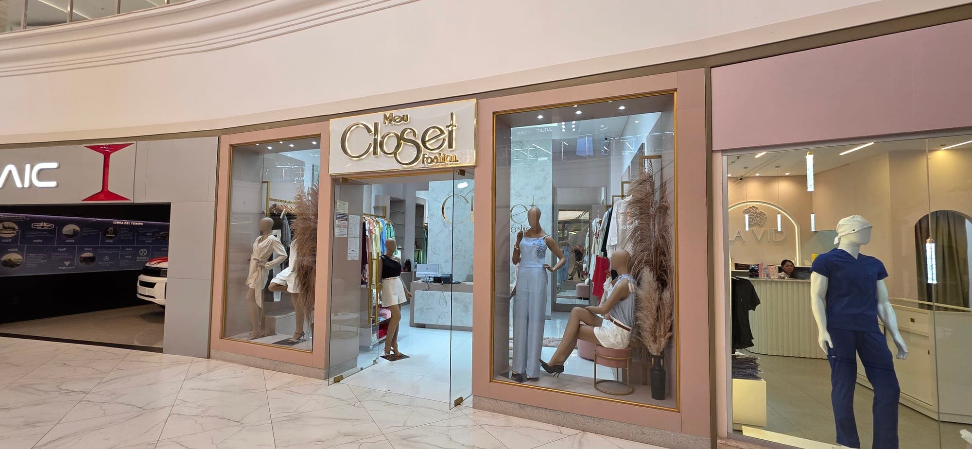Loja Meu Closet Fashion no Shopping Dubai