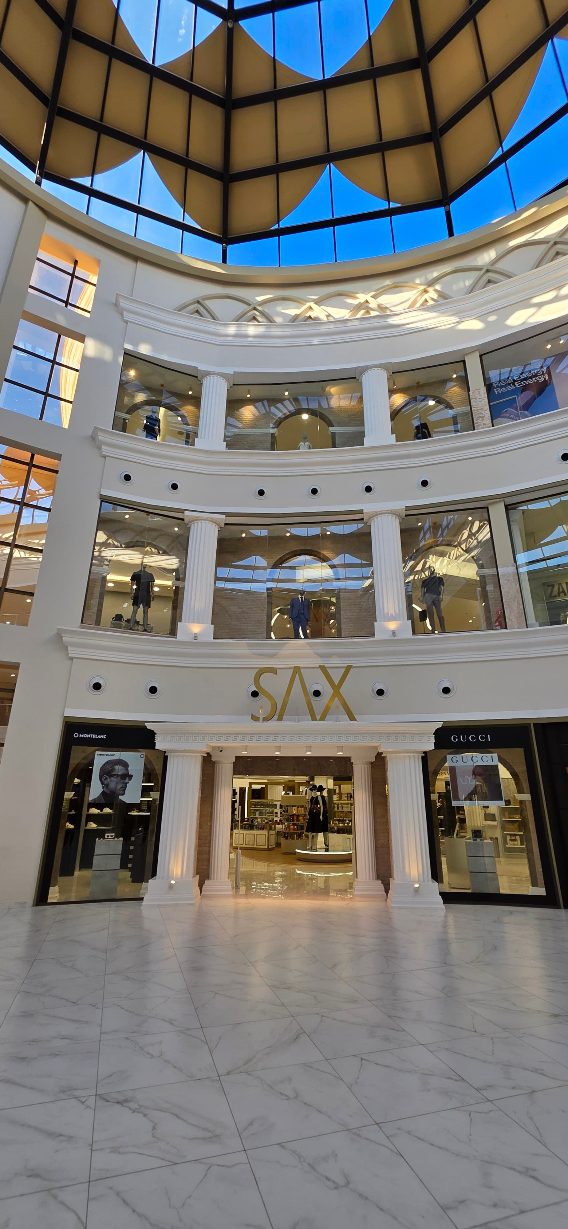 Loja SAX no Shopping Dubai